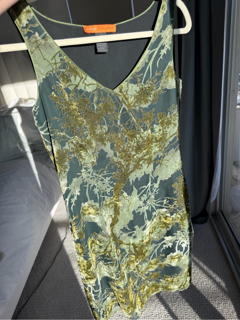 Cynthia Steffe Olive & Black V-Neck Floral Cocktail Dress - Picture 4 of 8